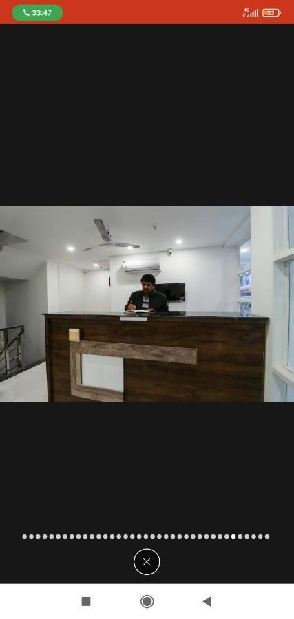 Hotel Almond Zirakpur Экстерьер фото