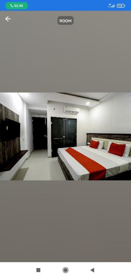 Hotel Almond Zirakpur Экстерьер фото